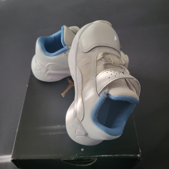 Nike Jordan's 5c - Picture 10 of 12